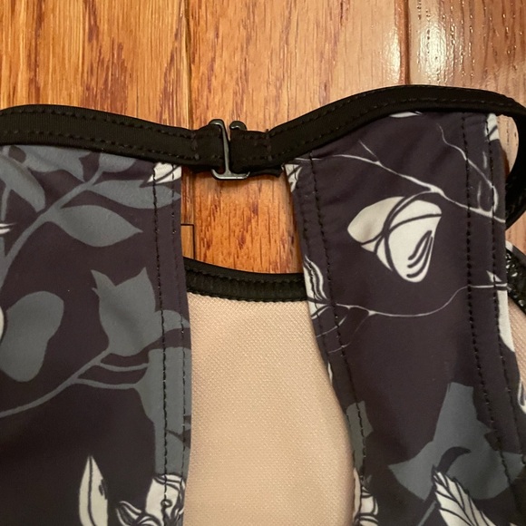 Balera Black and White Dancewear - Picture 3 of 5